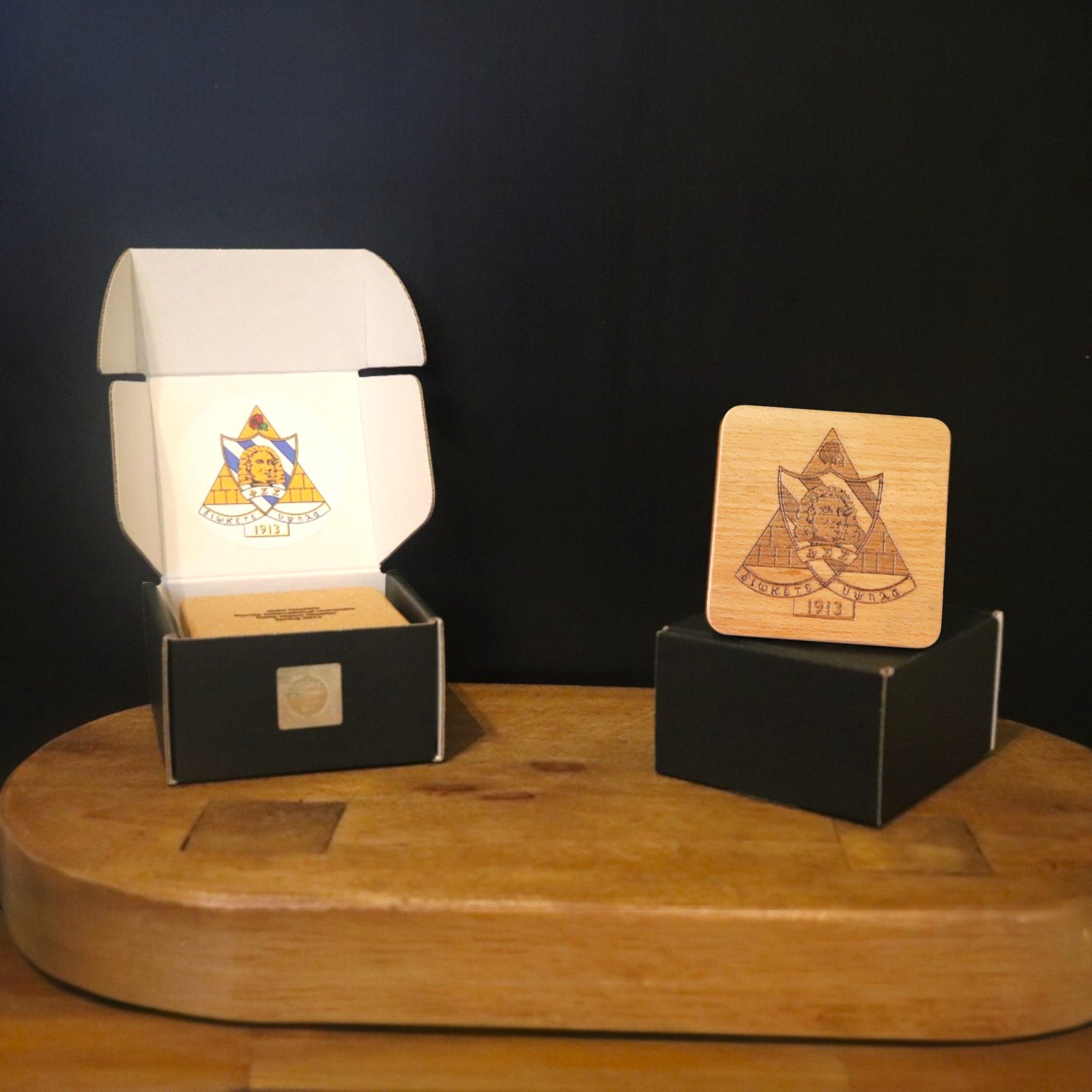 Phi Sigma Sigma (Set of 4-Crest)